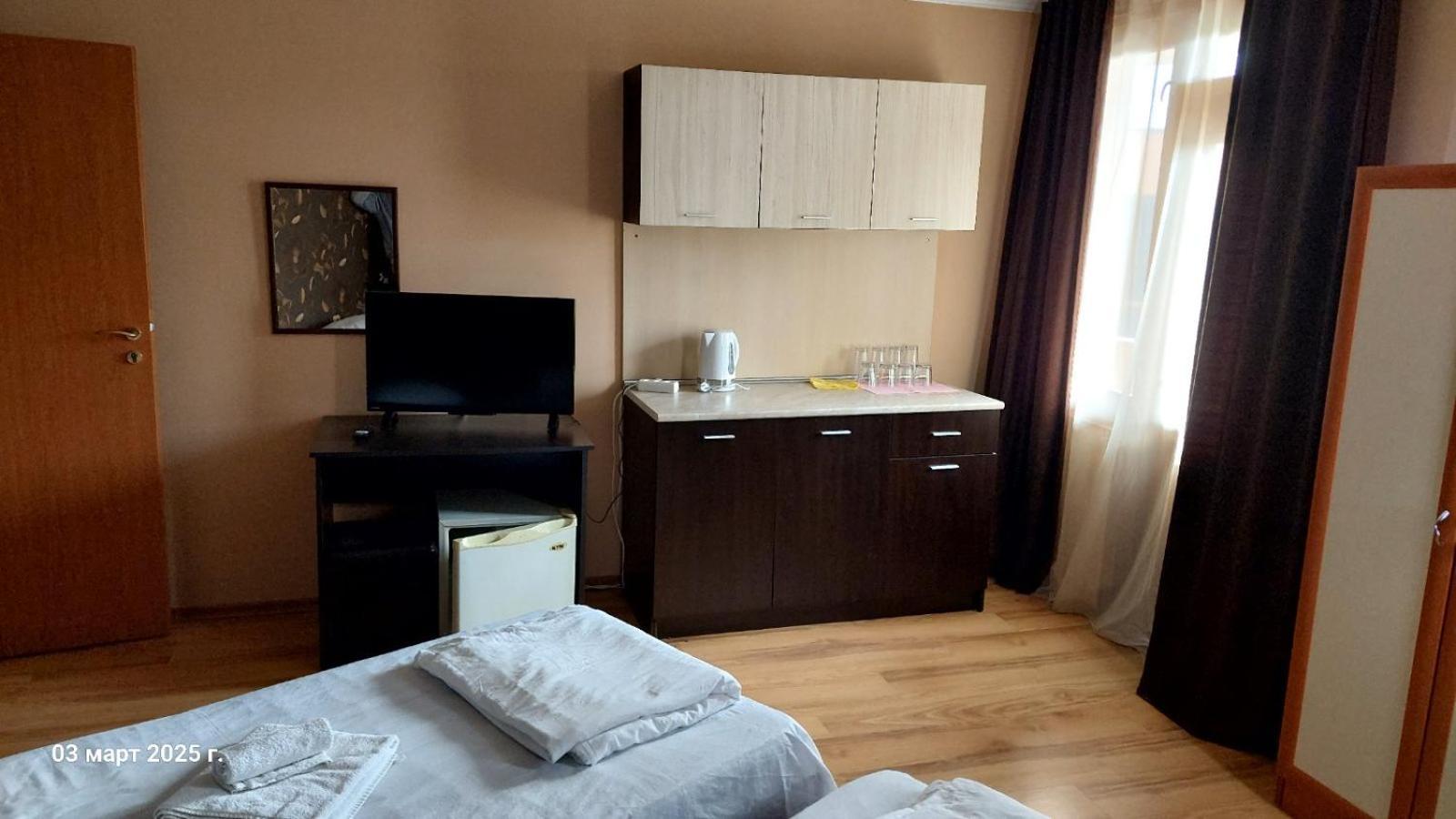 Hristovi Apartments & Studios Pomorie Exterior photo